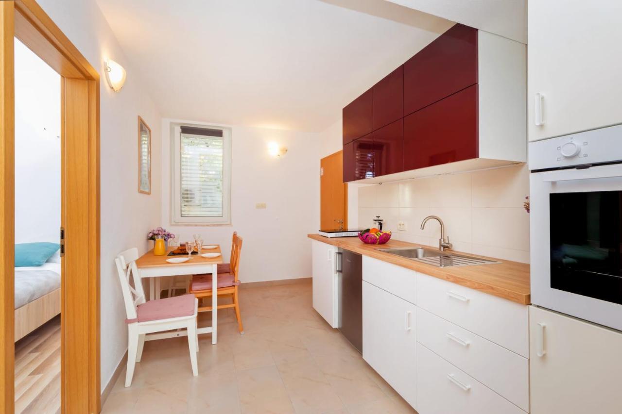 Bis Apartments 1 & 2 ดูบรอฟนิก ภายนอก รูปภาพ